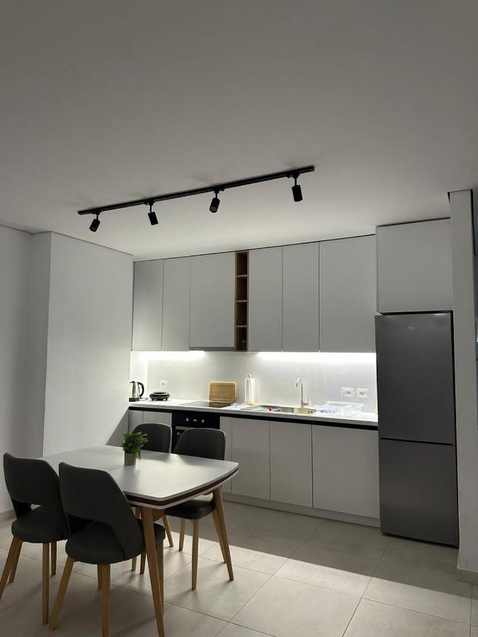 Eme Apartments - Kompleksi San Pietro, Gjiri I Lalzit Durrës 외부 사진