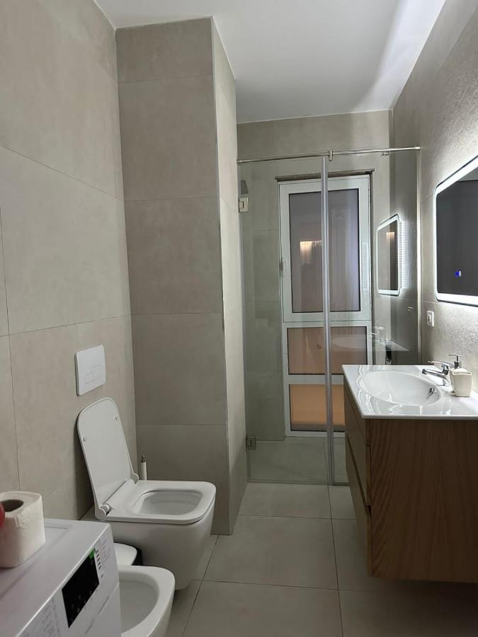 Eme Apartments - Kompleksi San Pietro, Gjiri I Lalzit Durrës 외부 사진