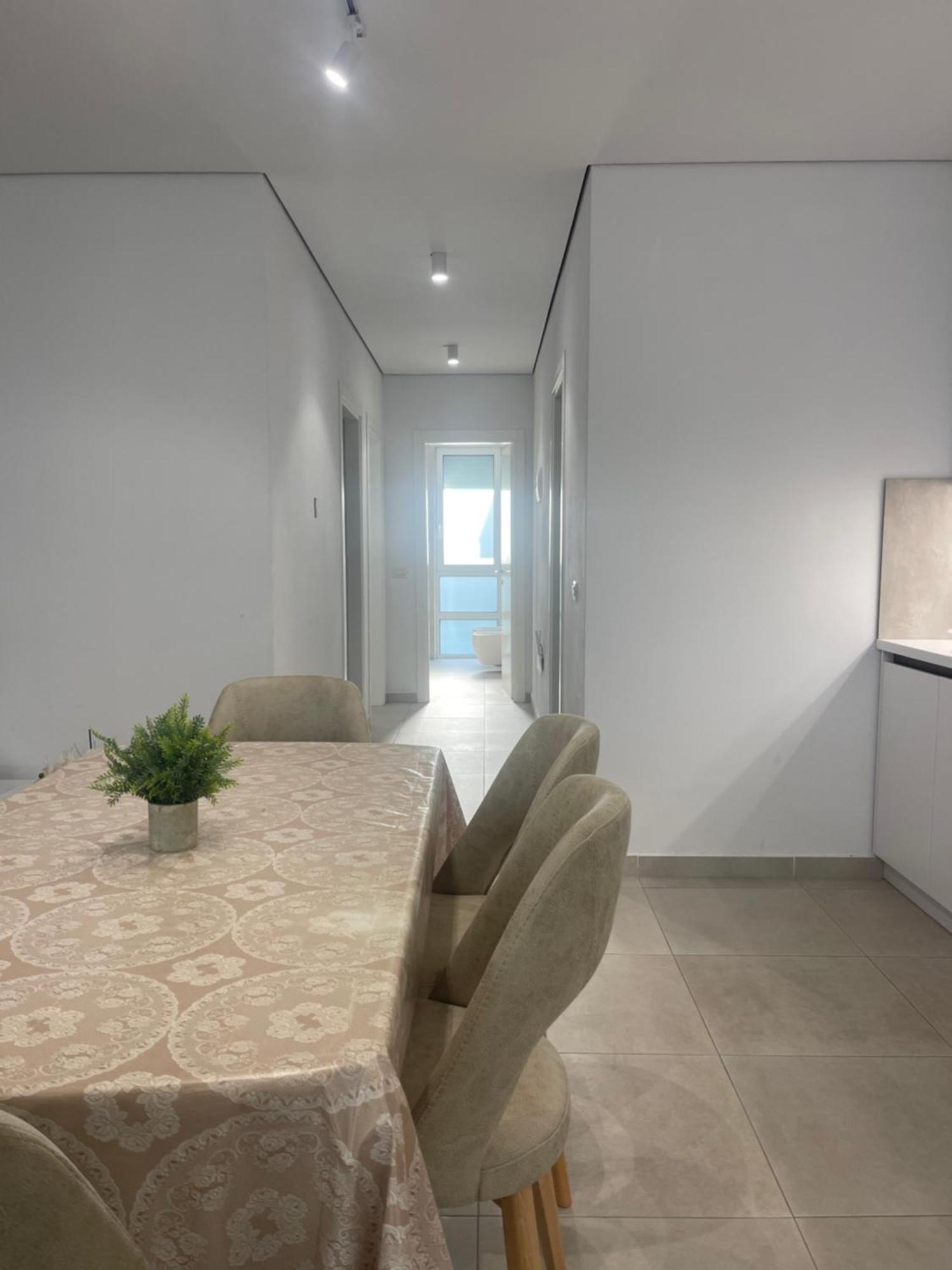 Eme Apartments - Kompleksi San Pietro, Gjiri I Lalzit Durrës 외부 사진
