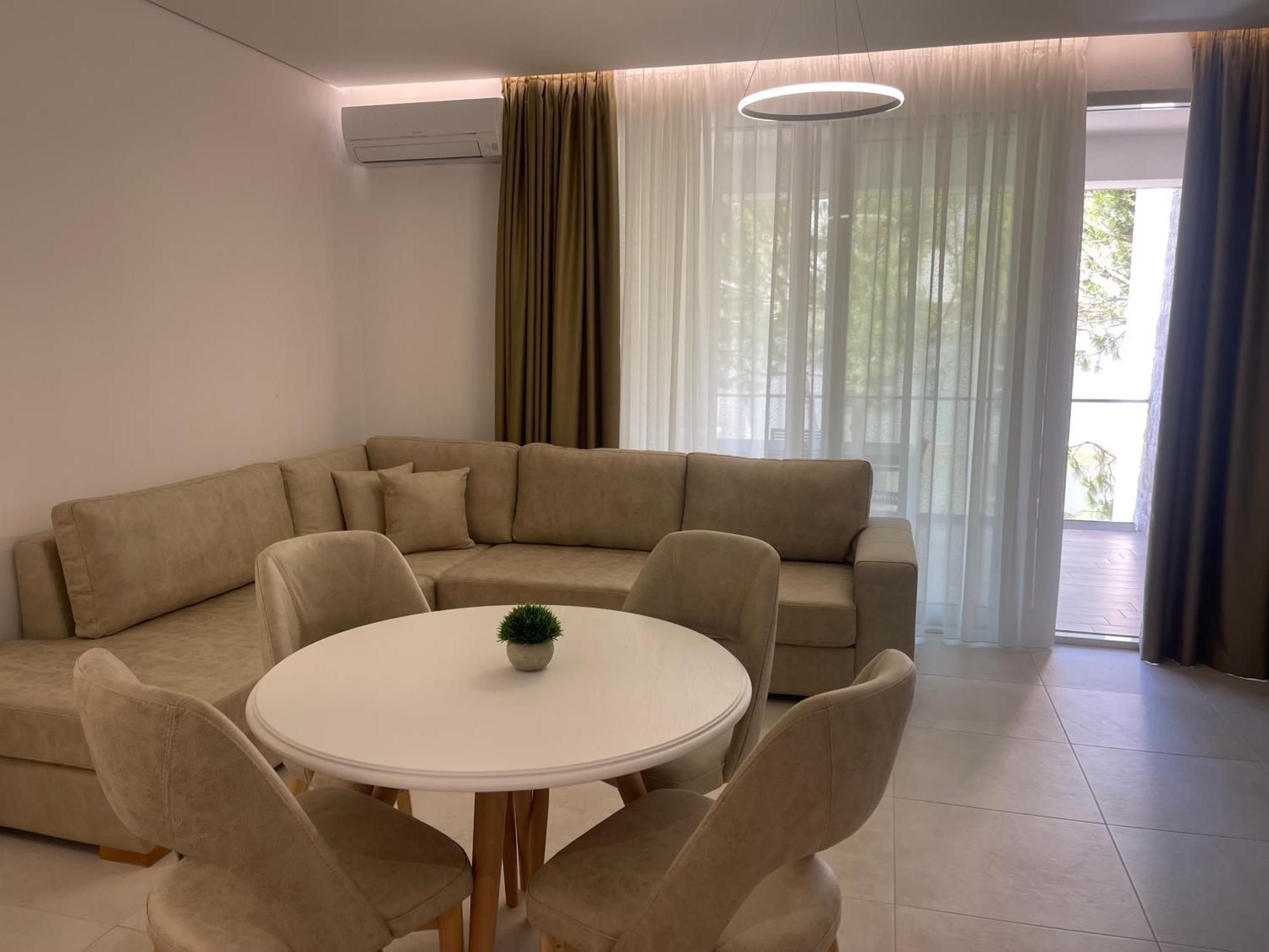 Eme Apartments - Kompleksi San Pietro, Gjiri I Lalzit Durrës 외부 사진